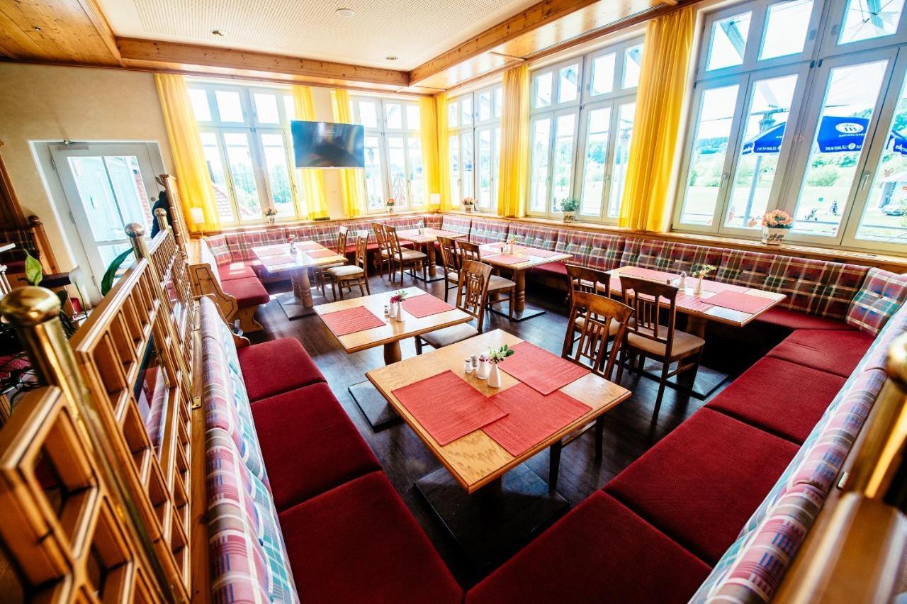 Deutenhof Hotel, Restaurant & Veranstaltung 巴特阿巴赫 外观 照片